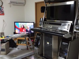 音ゲー愛が炸裂 たった1年で自室がゲーセンに進化したゲーマー現る トゥギャッチ