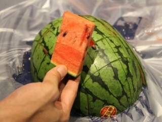 スイカに関連する11件の記事 トゥギャッチ