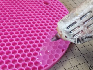 押し入れから発掘された およげ たいやきくん のおもちゃがカオスすぎる トゥギャッチ